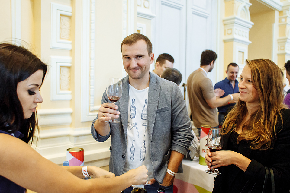 Гости на Салоне Испанских вин в Москве